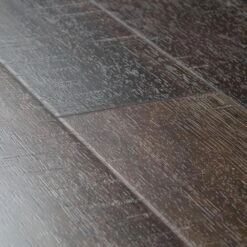 Pergo Outlast+ Waterproof Chestnut Brown 10 Mm T X 6.14 In. W X 47.24 In. L Laminate Flooring (16.12 Sq. Ft. / Case) -Home Flooring Store 4f2bb4eb68896377ebb367ffb792a947 1800x1800