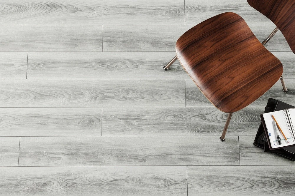 BuildDirect Sand Gray 8mm 48"X6.7" Laminate Flooring (26.75sq. Ft. Per Box) 5 BuildDirect Sand Gray 8mm 48"X6.7" Laminate Flooring (26.75sq. Ft. Per Box) - Image 3